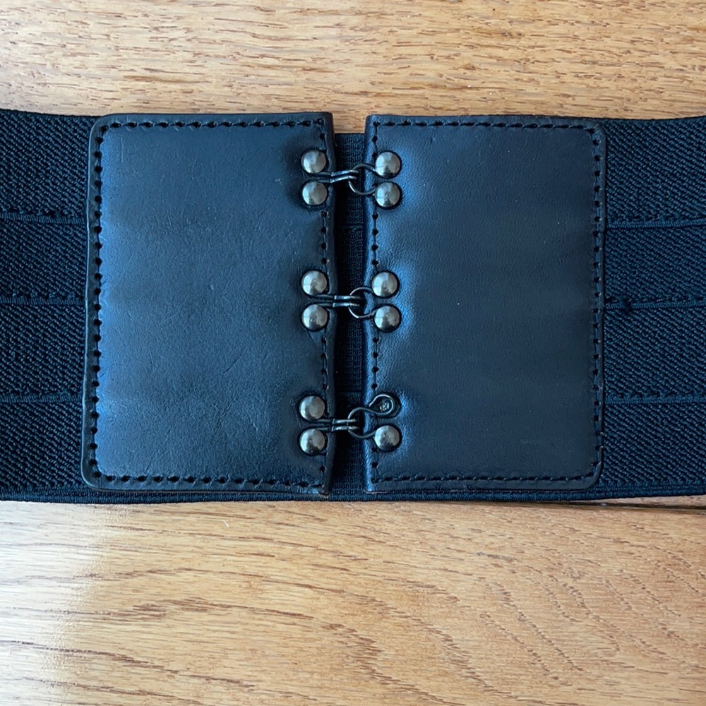 Black belt by BCBG